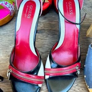 Guess by Marciano